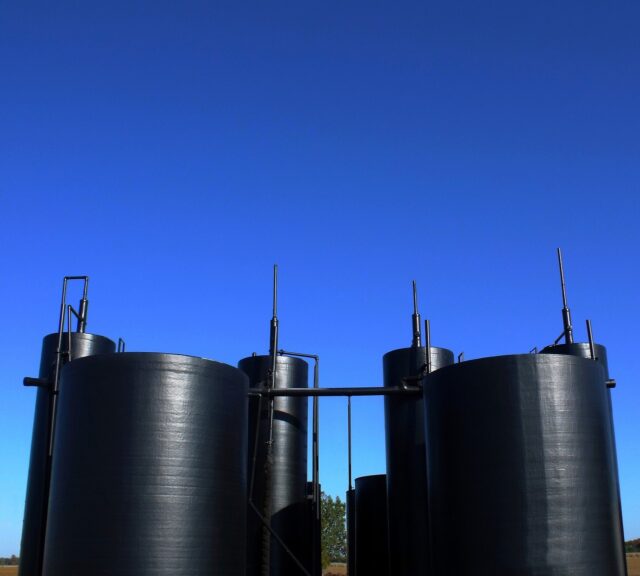 aboveground-oil-storage-tanks